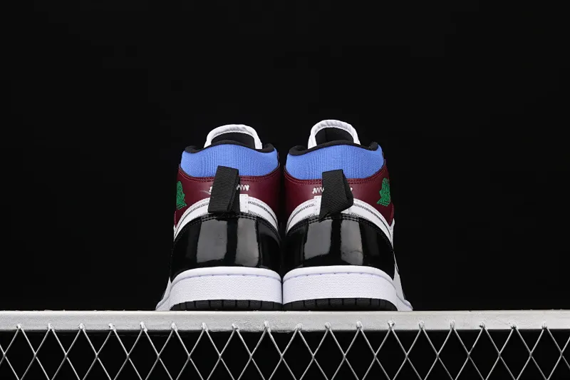 All categories Air Jordan Jordan series basketball shoes Air Jordan 1 Mid Air Jordan 1 Mid SE AJ1 Joe 1 patent leather multi-color splicing mid-top versatile casual sports sneakers DB5454-001